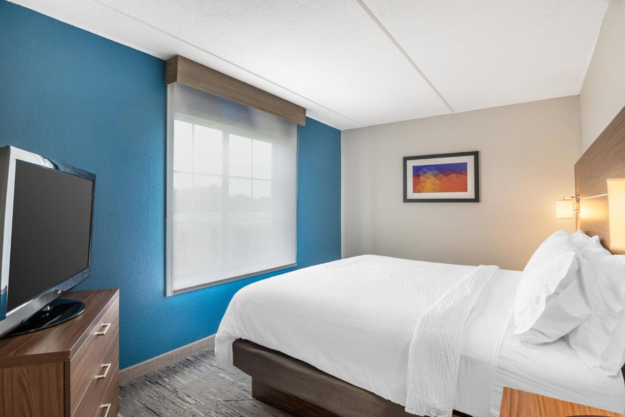 Holiday Inn Express Hotel And Suites Petersburg - Fort Lee By Ihg Exterior photo